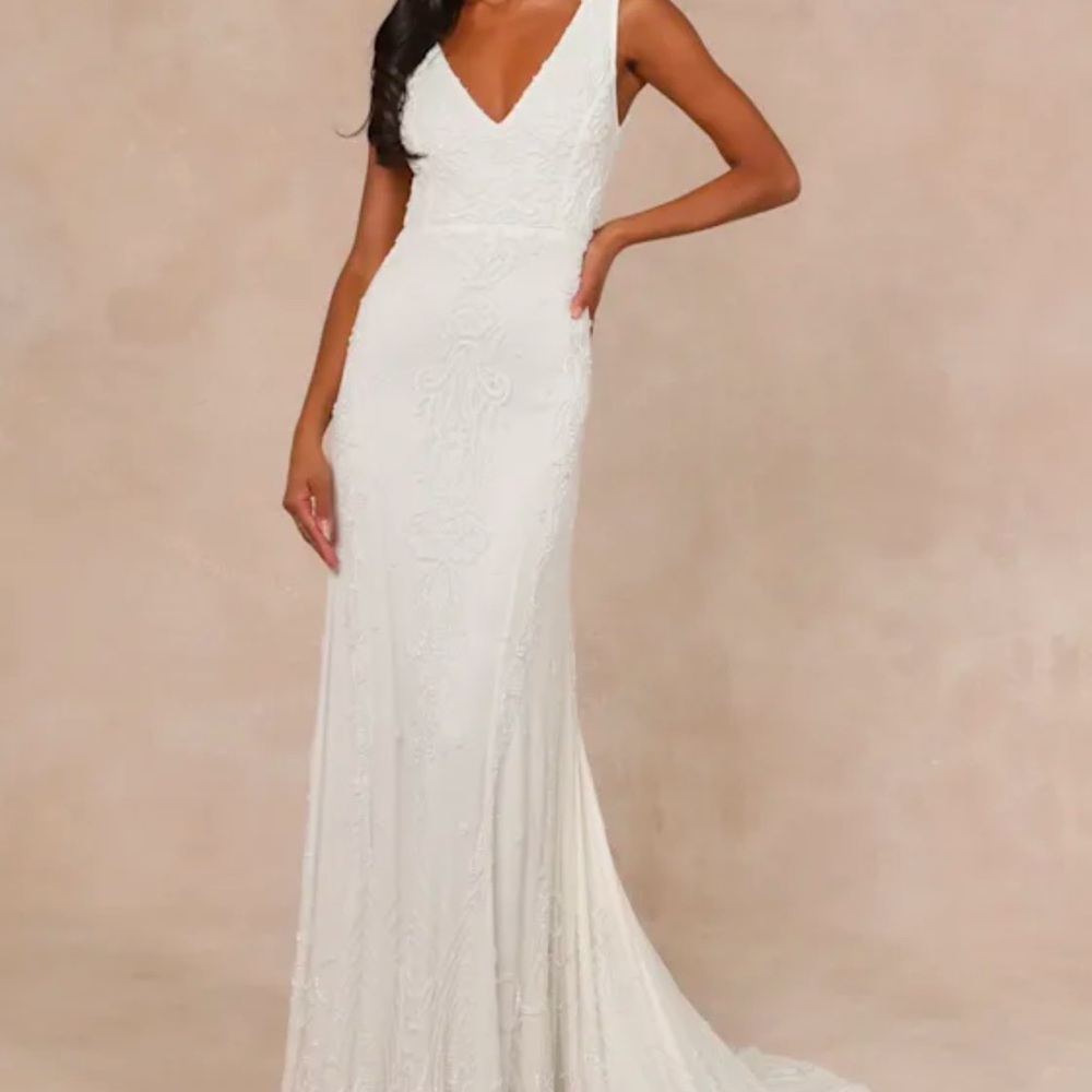 NWOT Passionate Romance White Beaded Sequin Mermaid Maxi Dress size M
